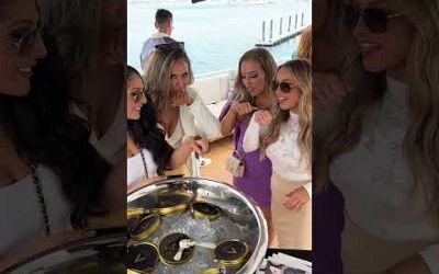 Happy Wednesday! Caviar bump on a yacht! ⛵