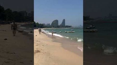 Pattaya beach #shortsvideo #shorts #beach #pattaya #thailand #summer #travel