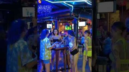 Phuket vibrant nightlife. Amazing Thai Girls. #phuket #Ladyboy #banglaroad