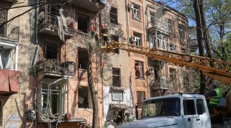 Russian attacks on Kharkiv, surrounding area kill one, injure 17, officials say