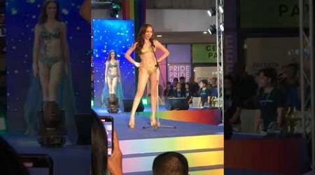 Ladyboy Bikini Show In Pattaya Thailand #shorts #ladyboy #bangkok