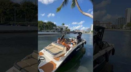 Rent a yacht in Miami☀️ #beach #ocean #summer #boatrental #miami