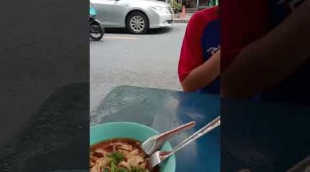 Some roadside noodles for breakfast in Bangkok.