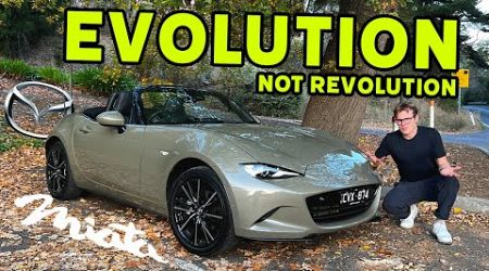 I reviewed the NEW MX-5 with a F1 Medical Car Driver! | 2024 Mazda MX-5 ND3 Review