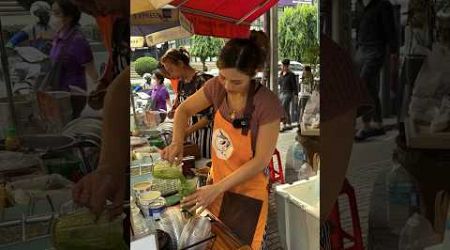 The Most Popular Coffee Lady in Bangkok | Ploysai Coffee