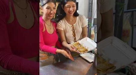 Puy Roti Lady in Bangkok - Thailand Street Food #shortvideo