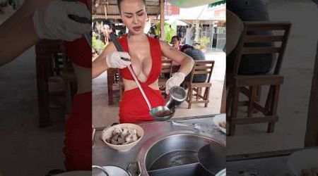 Pretty Lady Selling Noodles -Thai Street Food