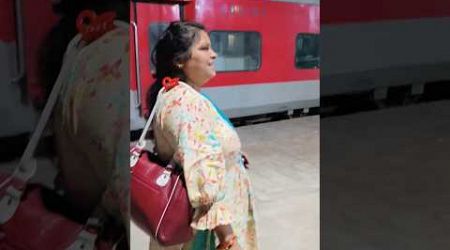 धनबाद से चलकर #ayodhya अमृतसर#गाड़ी संख्या #13307 #travel #train #railway #viral