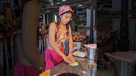 The Most Famous Roti Lady Bangkok - Puy Roti Lady #streetfood st