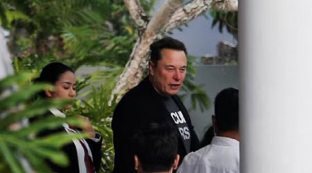 Elon Musk arrives in Bali for planned Starlink launch