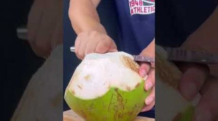 Coconut Sounds #cuttingskills #fruit #relax #coconut #travel #food #heal #satisfying #music #howto