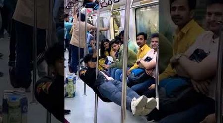 bhai ye kya tha #metro #funny #train #prank #travel #punjabi #music #explore #song #shorts #trending