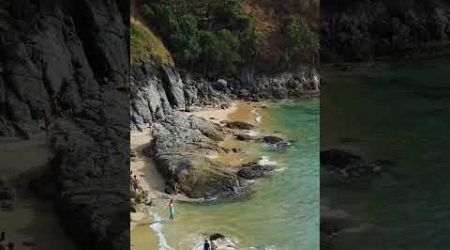 Пляжи с огромными камнями #phuket #travel #пхукет