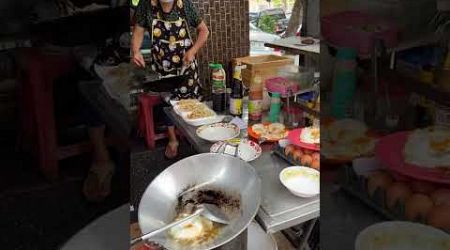 Bangkok foodie #thailand #streetfood #foodvendor #foodie #vibes #shorts