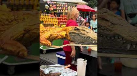 #crocodile #streetfood #pattaya
