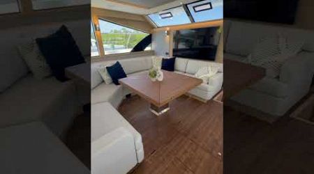 Versatile Aquila 54 Table #aquila #boats #yachts #marinemax #clearwater #stpete #tampa