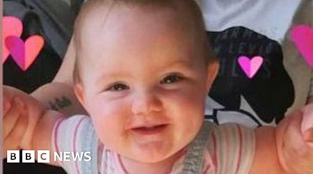 Mother of murdered toddler admits cruelty charge
