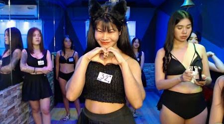Desire on Soi 6 ladies in Pattaya, Thailand Live Stream 01/07/24