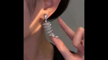 &quot;Stunning Earring Trends for 2024! 