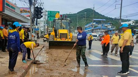 Phuket floods retreat, clean up underway
