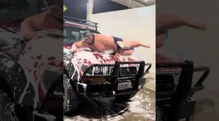 Gotta love old trends #4wd #4wding #funny #carwash