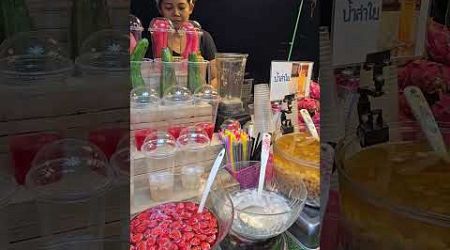 Thai Street Food Night Market of Pattaya City in Thailand #shorts #thailand #Pattaya #travel #thai