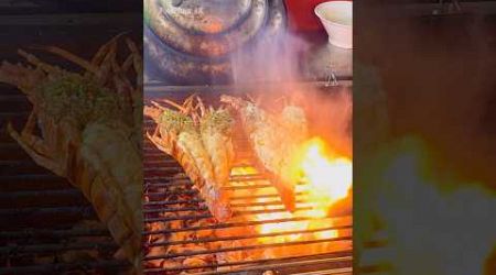 Delicious Grilled Lobster At China Town Bangkok - Asian Street Food #streetfood