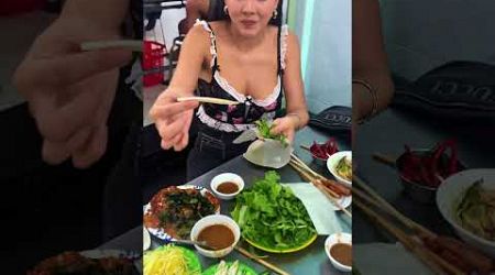 Wow Eat rice with do work-Thai Street Food