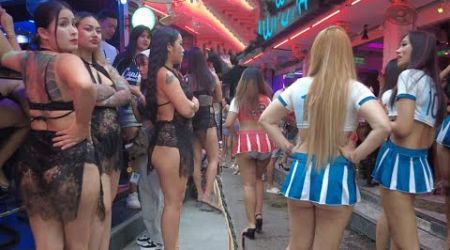 Pattaya Soi 6:Best Street in Pattaya ,So Many Preety Ladies,Thailand 2024