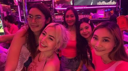 smile bar Pattaya thailand กำลังถ่ายทอดสด!
