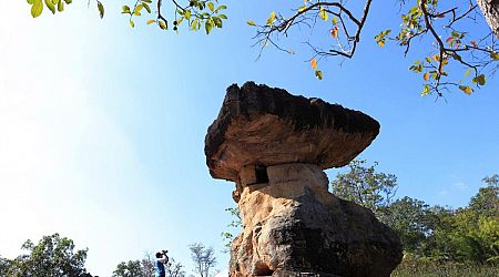 Get free entry to Phu Phra Bat Historical Park