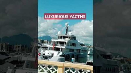 LUXURIOUS YACHTS