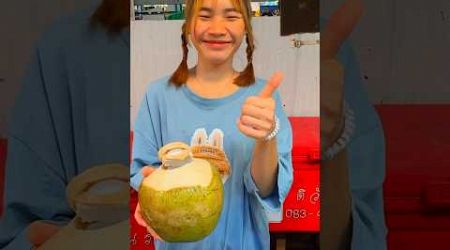Smile Coconuts Cutting Girl #food #fruit #coconuts #thailand