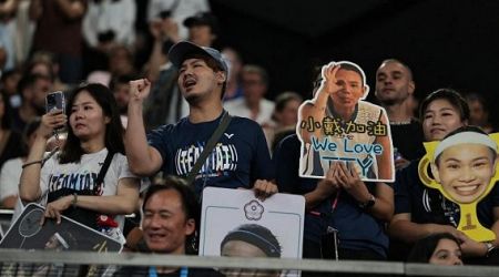 Olympic badminton spectator dragged from arena for holding up 'Taiwan go for it' banner