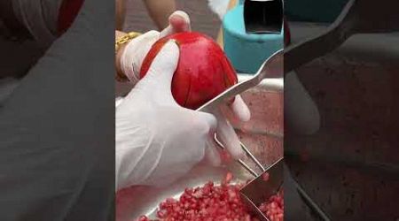 Making Pomegranate Juice - Thai fruit