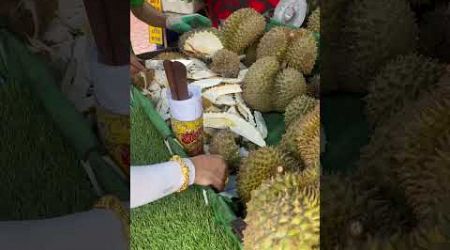 Bangkok #streetfood #foodie #yummy #fruit #shorts