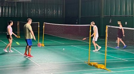 SAMUI BADMINTON กำลังถ่ายทอดสด!