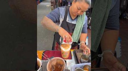 Refreshing Iced Thai Tea In Bangkok - Thai Street Food