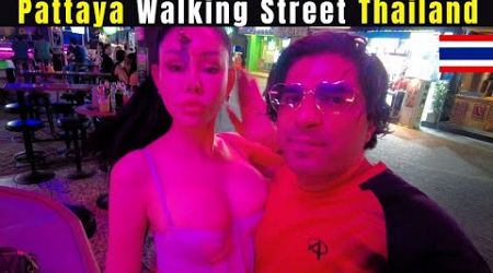 Pattaya Thailand Walking Street 11 baje ka Scene