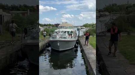 On a Linssen motor yacht through Belgium #shorts # #boating #motoryacht