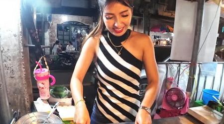 The Most Hardworking &amp; Beautiful Roti Lady ln Bangkok- Thai street food