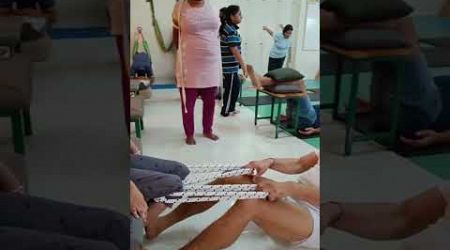 Medical yoga #kneetraction with #ropes at #yogapeace #yogaasanas #hippain #bodypainrelief #yogaposes