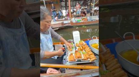 Spring Roll of Bangkok flouting market 