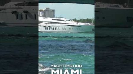 Leopard yacht arriving at Haulover Sandbar