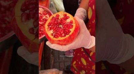 Massive Pomegranate Fruit For Juice In Thailand - Fruit Cutting Skills