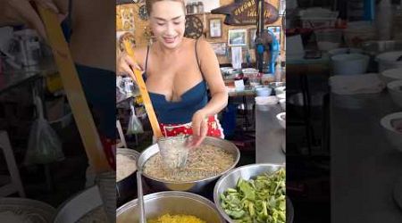 Delicious Seafood Noodles in Thailand -Thai Street Food