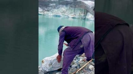 Big stone Fall in Glacier Lake #travel #explorethebeautyofnature #trending #mountains