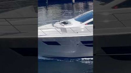 Mysterious #Yacht Passing By – Can You Name It? | #fortlauderdale Waters