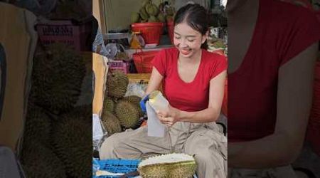 Cute Girl Selling Monster Fruit Durian in Bangkok #durian