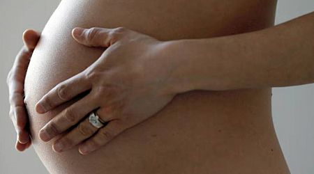 Study shows how a woman's brain reorganises during pregnancy